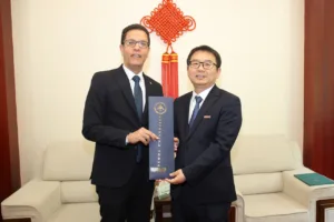 في ختام زيارته لجمهورية الصين .. رئيس جامعة بنها يلتقي عددا من قيادات الجامعات