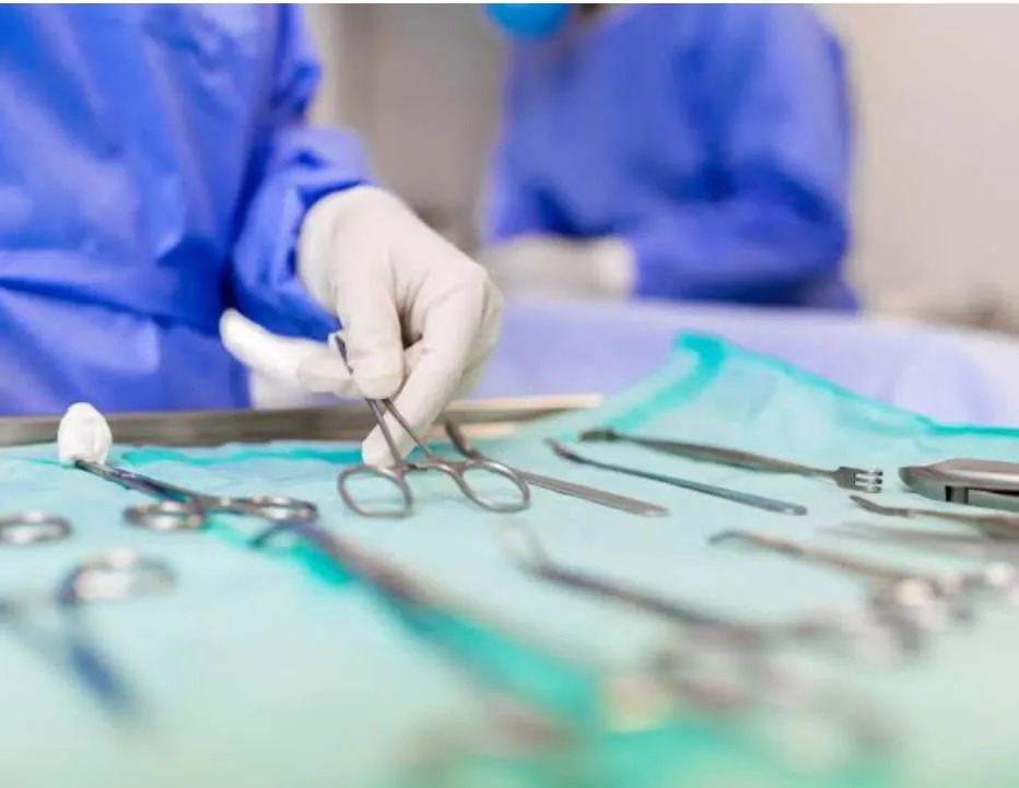 إنجاز طبي مذهل في بنها: استئصال ورم يزن 10 كيلو جرام من رحم سيدة بمنظار دقيق دون استئصال الرحم