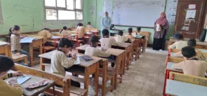 مدير تعليم القليوبية يتابع امتحانات صفوف النقل