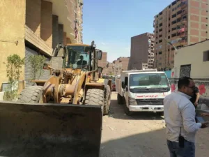 في استجابة سريعة من محافظ القليوبية.. حملة مكبرة لرفع الإشغالات بشارع 135 بحي غرب شبرا الخيمة - صور