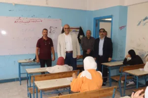 محافظ القليوبية يتفقد لجان الشهادة الإعدادية