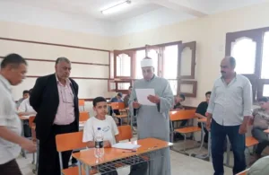 رئيس الإدارة المركزية لمنطقة القليوبية يتفقد امتحانات الابتدائية والاعدادية