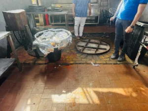 صحة القليوبية" تضبط 600 كيلو جرام لحوم فاسدة داخل مطعم شهير ببنها