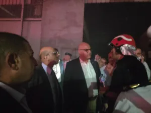 محافظ القليوبية ومدير الأمن يتوجهان لموقع حريق مصنع القناطر الخيرية - صور