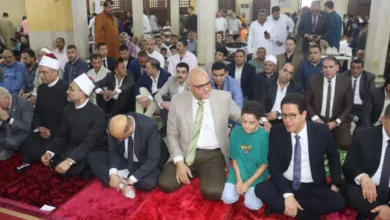 محافظ القليوبية يؤدي صلاة عيد الأضحى بمسجد ناصر ببنها - صور محافظ القليوبية يؤدي صلاة عيد الأضحى بمسجد ناصر ببنها - صور