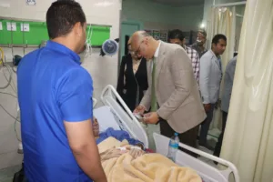 محافظ القليوبية يرسم البهجة والفرحة على الأطقم الطبية والمرضى في أول أيام عيد الأضحى