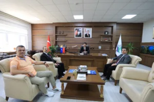 وفد جامعة بنها في زيارة لجامعة سكاريا للعلوم التطبيقية بتركيا