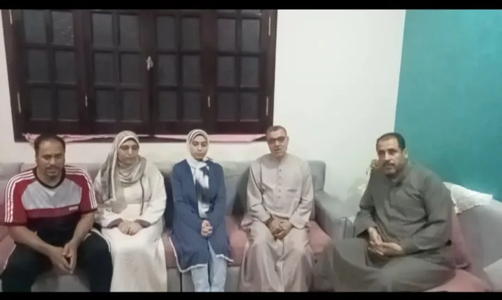 آمال سعيد رمضان.. الأولى على مدرستها والخامسة مكرر على القليوبية: "أحلم بأن أكون طبيبة" آمال سعيد رمضان.. الأولى على مدرستها والخامسة مكرر على القليوبية: "أحلم بأن أكون طبيبة"