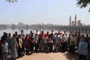 محافظ القليوبية يستقبل أول رحلة متكاملة لزيارة المعالم السياحية والأثرية بالمحافظة - صور