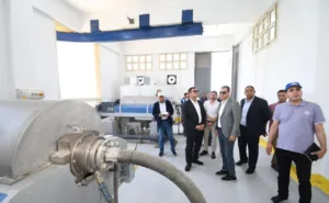 وزير الإسكان يتابع مشروعات مياه الشرب والصرف الصحي بالمبادرة الرئاسية "حياة كريمة"