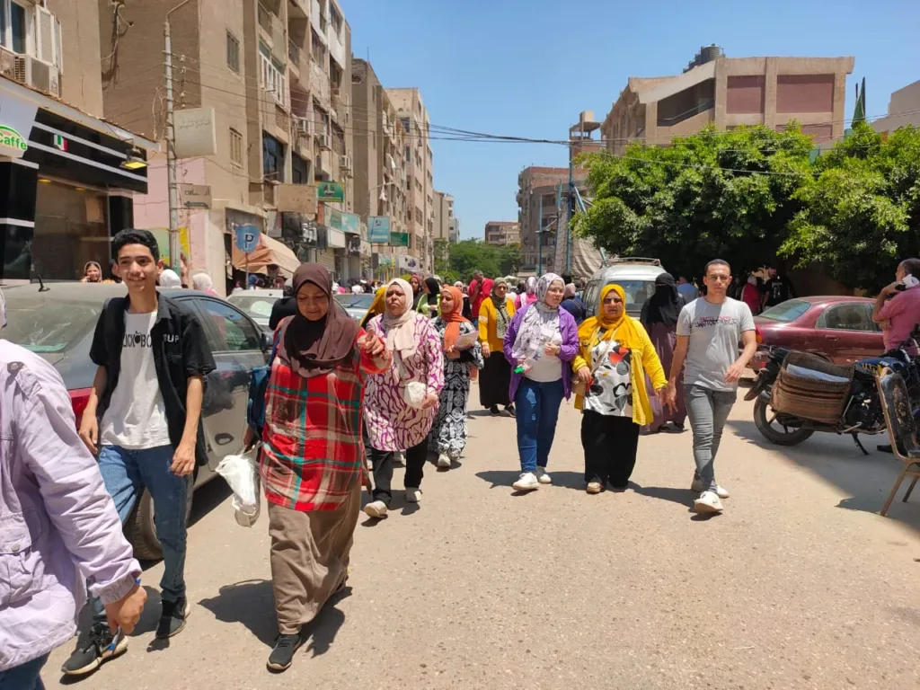 تباين آراء طلاب الثانوية العامة بالقليوبية حول امتحان اللغة الإنجليزية تباين آراء طلاب الثانوية العامة بالقليوبية حول امتحان اللغة الإنجليزية