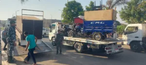 محافظ القليوبية يتابع أعمال جهود الحملة المكبرة لازاله الإشغالات أسفل الطريق الإقليمي