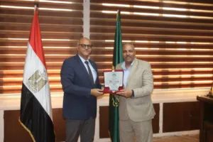 محافظ القليوبية يكرم الأندية الأكثر مساهمة في إنجاح الموسم الرياضي 2024-2025 - صور