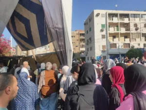 توافد طلاب الثانوية العامة على لجان الامتحانات بالقليوبية - صور