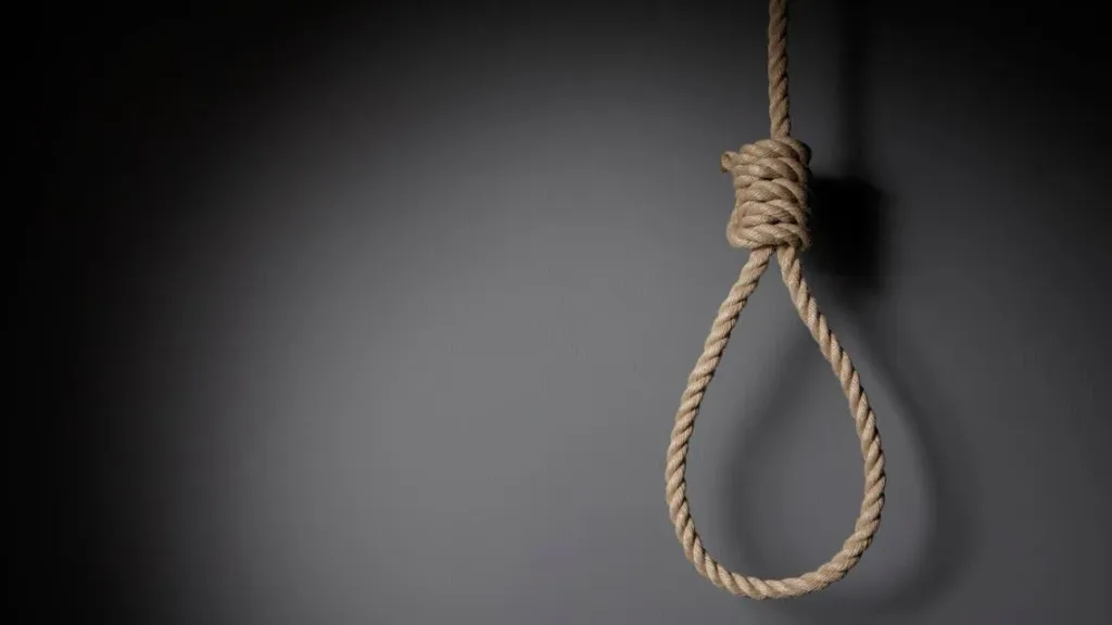 الإعدام شنقاً للحام لاتهامه بقتل شخص بعدة طعنات بالقليوبية الإعدام شنقاً للحام لاتهامه بقتل شخص بعدة طعنات بالقليوبية
