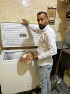 ضبط 125 كجم أغذية فاسدة في العبور وتوصية بغلق 3 منشآت غذائية بالقليوبية