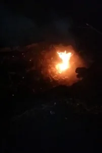 السيطرة على حريق كابل كهرباء بشبرا الخيمة