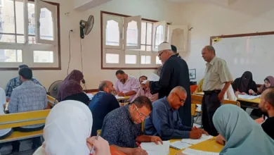 رئيس المنطقة الأزهرية يتفقد مراكز تصحيح أوراق إجابة طلاب الشهادة الثانوية بالقليوبية - صور