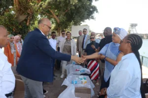 محافظ القليوبية يستقبل وفد نقابات جنوب أفريقيا (ساسبو) لتعزيز السياحة بالقناطر الخيرية