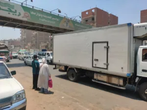 انفراجة مرورية على طريق "مصر - اسكندرية" الزراعي بعد رفع كوبري مشاة طوخ