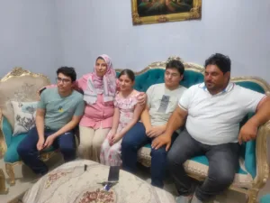 على خطى والده .. الرابع على الثانوية العامة: حلمي أكون مهندس كبير (صور)
