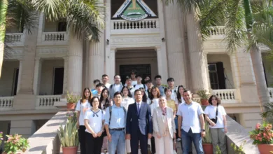 رئيس جامعة بنها يستقبل طلاب المدرسة الصيفية بجامعة وسط الصين الزراعية