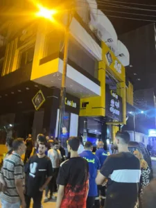 السيطرة على حريق مطعم بقليوب.. وتعاون الأجهزة يحد من الخسائر - صور