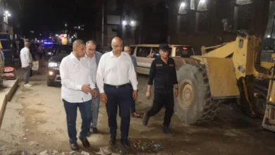 محافظ القليوبية: الجولات الميدانية كاشفة ولا تهاون في المخالفات ..هذا ما فعله المحافظة في جولة مفاجأة بالخانكة محافظ القليوبية: الجولات الميدانية كاشفة ولا تهاون في المخالفات ..هذا ما فعله المحافظة في جولة مفاجأة بالخانكة