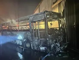 السيطرة على حريق نشب داخل مصنع بالعبور