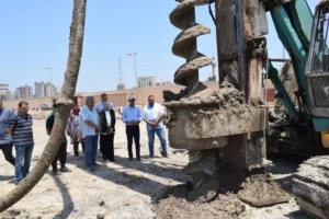 رئيس جامعة بنها يتفقد عدداً من المنشآت الجديدة بكفر سعد