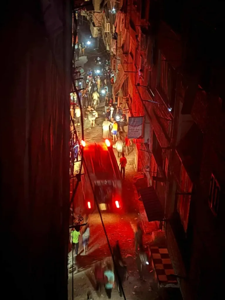 اندلاع حريق في كابينة كهرباء بعزبة النخل بالقليوبية اندلاع حريق في كابينة كهرباء بعزبة النخل بالقليوبية