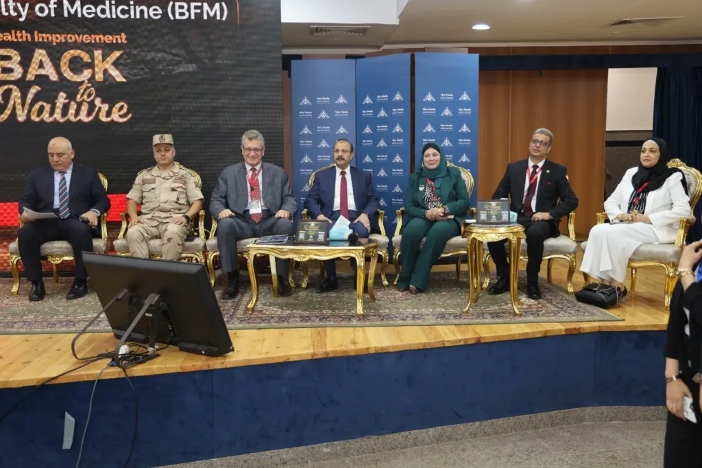 "جسور نحو تنمية صحية شاملة".. كلية طب بنها تطلق المؤتمر السنوي الأول لقطاع خدمة المجتمع على هامش مؤتمرها العلمي الثاني عشر