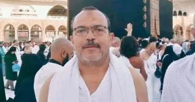 حسن الخاتمة .. وفاة موظف أثناء إقامة آذان العشاء بالقليوبية