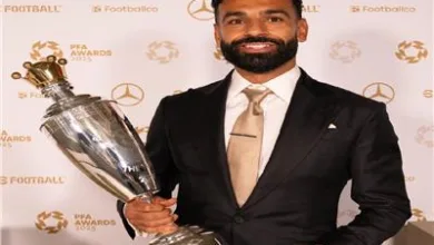 محمد صلاح يحقق إنجازًا تاريخيًا ويحصد جائزة أفضل لاعب في إنجلترا للمرة الثالثة