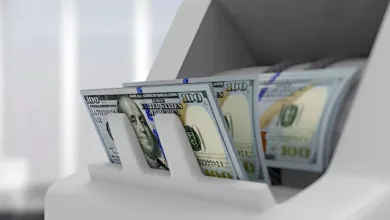 موجة ارتفاع جديدة لسعر الدولار بنهاية تعاملات الاثنين موجة ارتفاع جديدة لسعر الدولار بنهاية تعاملات الاثنين