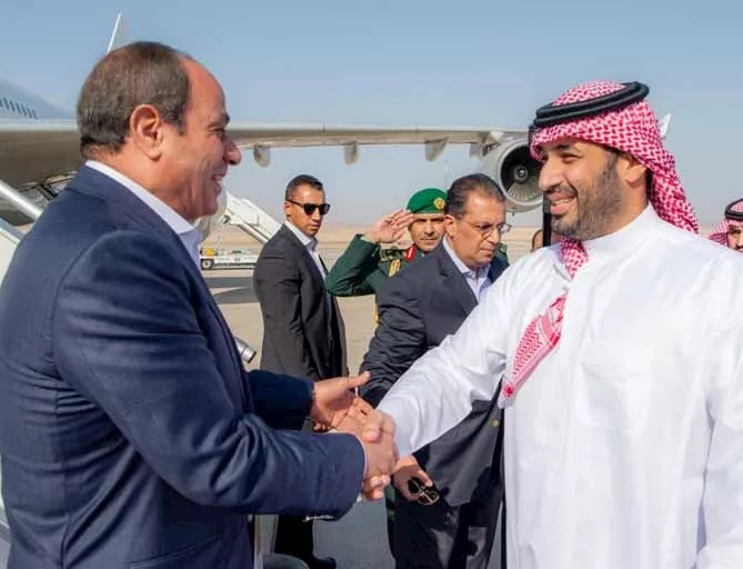 زيارة رسمية: الرئيس السيسي يصل السعودية بدعوة من ولي العهد