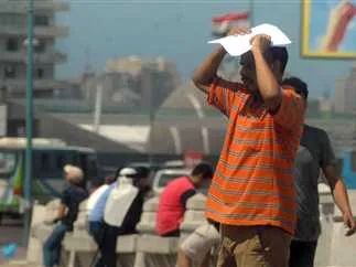 موجة شديدة الحرارة ودرجات غير مسبوقة تصل إلى 49 درجة .. تعرف على حالة الطقس