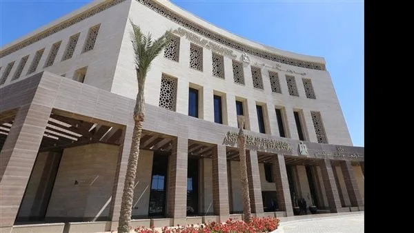 تدريس مادة البرمجة والذكاء الاصطناعي إلكترونيًا لطلاب الصف الأول الثانوي عبر منصة عالمية
