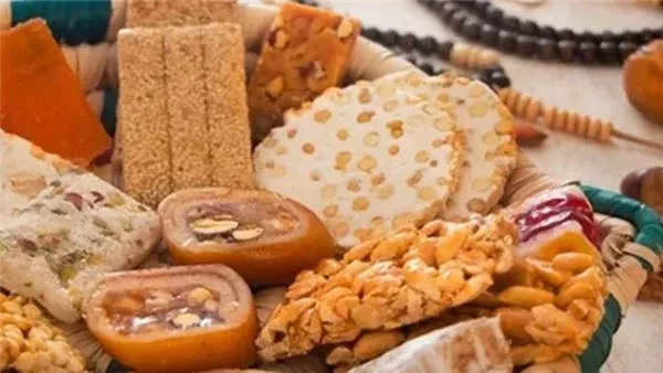 التموين: طرح حلوى المولد النبوي بتخفيضات تصل إلى 25% بالمجمعات الاستهلاكية التموين: طرح حلوى المولد النبوي بتخفيضات تصل إلى 25% بالمجمعات الاستهلاكية
