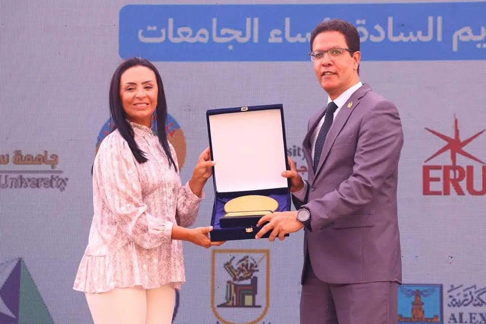 رئيس جامعة بنها يشهد ختام فعاليات قمة "ستارت" لأنشطة وحدات التضامن الاجتماعي رئيس جامعة بنها يشهد ختام فعاليات قمة "ستارت" لأنشطة وحدات التضامن الاجتماعي