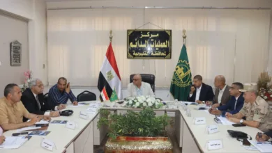 محافظ القليوبية يتابع سير انتخابات مجلس الشيوخ من غرفة العمليات الرئيسية