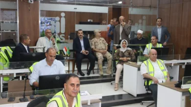 محافظ القليوبية يتابع سير العملية الانتخابية من غرفة الشبكة الوطنية محافظ القليوبية يتابع سير العملية الانتخابية من غرفة الشبكة الوطنية
