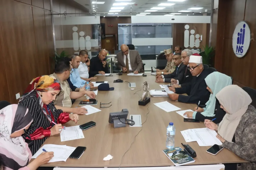 محافظ القليوبية يترأس غرفة عمليات اليوم الثاني لانتخابات مجلس الشيوخ