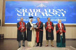 رئيس جامعة بنها خلال حفل تخرج دفعة جديدة من كلية التربية: نحتفل بثمرة سنوات من الجد والاجتهاد