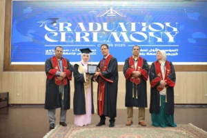 رئيس جامعة بنها خلال حفل تخرج دفعة جديدة من كلية التربية: نحتفل بثمرة سنوات من الجد والاجتهاد