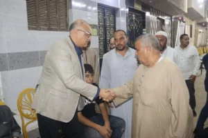 محافظ القليوبية يقدم واجب العزاء لأسر ضحايا حريق القناطر الخيرية