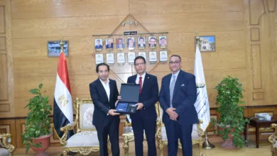 بروتوكول تعاون بين كلية الفنون التطبيقية ببنها وغرفة صناعة منتجات الأخشاب والأثاث