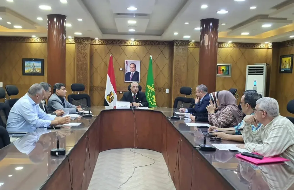 مدير تعليم القليوبية يستعرض الاستعدادات النهائية لانطلاق العام الدراسي الجديد