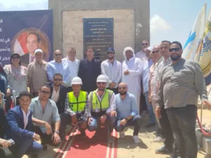 رئيس جامعة بنها يضع حجر الأساس لمعسكر طلابي متطور يضم منشآت رياضية وإدارية بمطروح