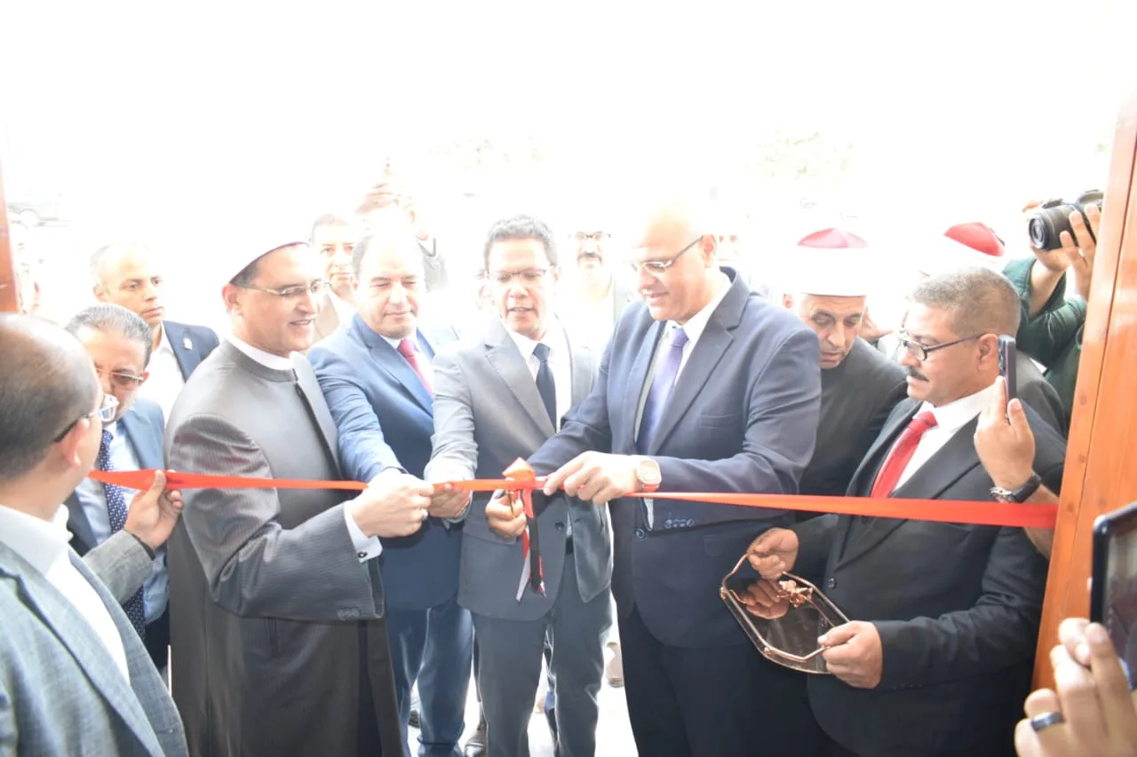 افتتاح مسجد الحبيب المصطفى بجامعة بنها بحضور محافظ القليوبية ورئيس الجامعة افتتاح مسجد الحبيب المصطفى بجامعة بنها بحضور محافظ القليوبية ورئيس الجامعة
